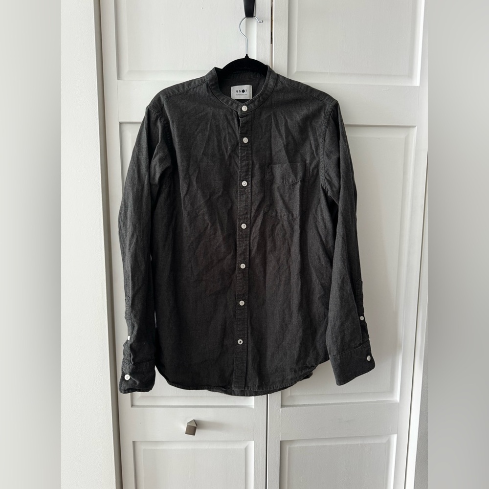 NN07 No Nationality Men’s Charcoal Grey Band Collar Shirt Size S Button Down